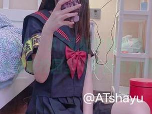 套图直击心扉，AT鲨的学姐私拍，哦，这让我想起校园里那些点点滴滴。