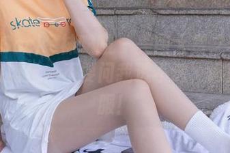 BoBoSocks袜啵啵 - 美图大赏之稚予版:打底肉丝,不要问我透不透,问就是舒服!