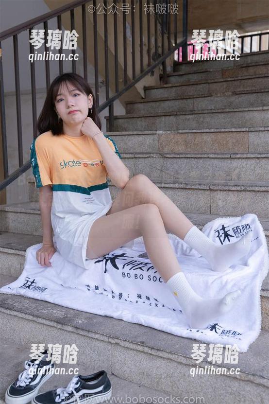 BoBoSocks袜啵啵 - 美图大赏之稚予版：打底肉丝，不要问我透不透，问就是舒服！
