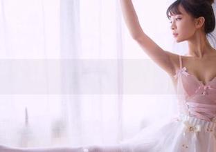 GIRLT果团网 – 南风轻拂：松果儿少女作品，柔软而坚定