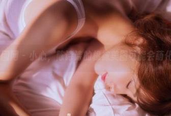 GIRLT果团网 – 小心，陈诗诗的棉袜美图可能会萌化你的心。