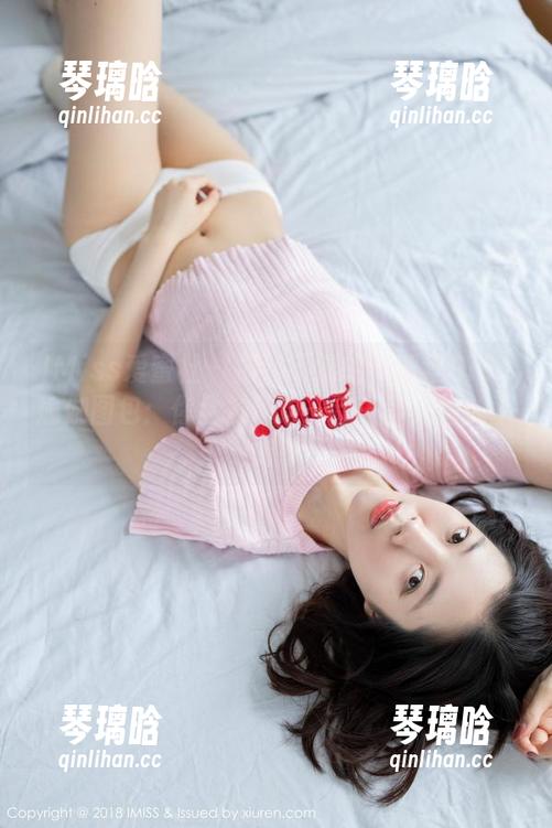 IMiss爱蜜社-小狐狸Sica IMiss爱蜜社 - 描述不清的小狐狸Sica瑜伽图包:你会发现这一动一静之间的平衡感