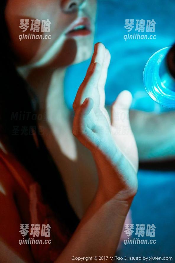 MiiTao蜜桃社 - 看！王婉悠Queen的无圣光图包，厨娘新手也能引发厨房大混乱！