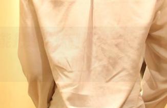 ROSI能把嫩学妹制服穿出啥新高度，原图听说挺有料