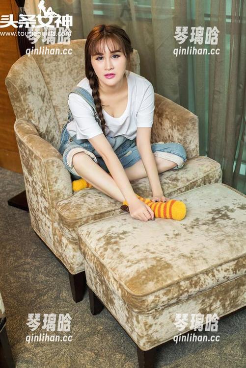 TouTiao头条女神 - 樊安妮在库里晒高跟鞋，发现竟然如此有魅力，图多颜值高！