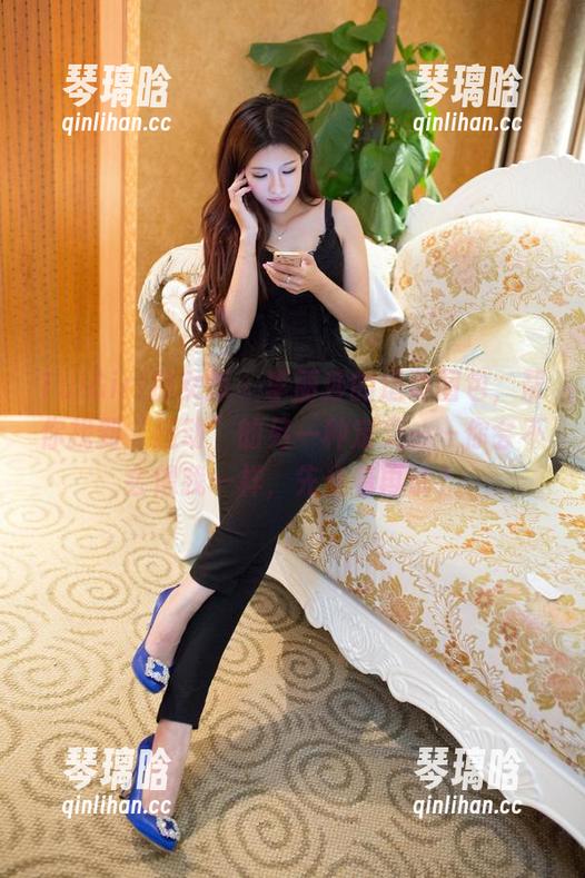 TuiGirl推女郎 - 李丽莎的运动图包，帮你找到“运动”的另一种定义——你会不会像我一样，先坐着再说？
