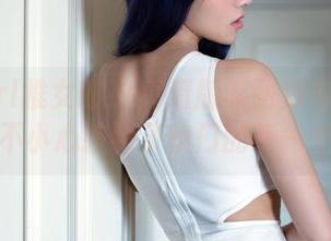 TuiGirl推女郎 – 高清版李丽莎与她的妹妹——不小心按到了快门的每一个瞬间。