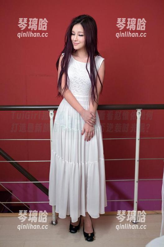TuiGirl推女郎 - 让我们看看赵惟依如何打造最新旗袍作品集，能否逆袭时光呢？