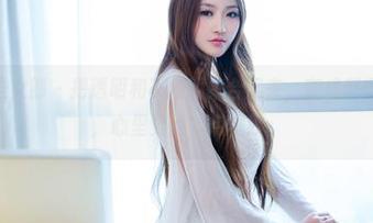 TuiGirl推女郎 – 把透明和不透明集合起来，变成赵惟依的写真，心里觉得有点微妙。