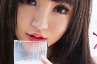 UGirls尤果网 – 嗨，趁着图片让我继续欣赏方子萱的高跟鞋吧！