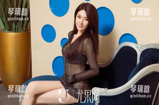 UGirls尤果网 - 图集畅游：看林妃媛如何把黑丝穿出不一样的风味！