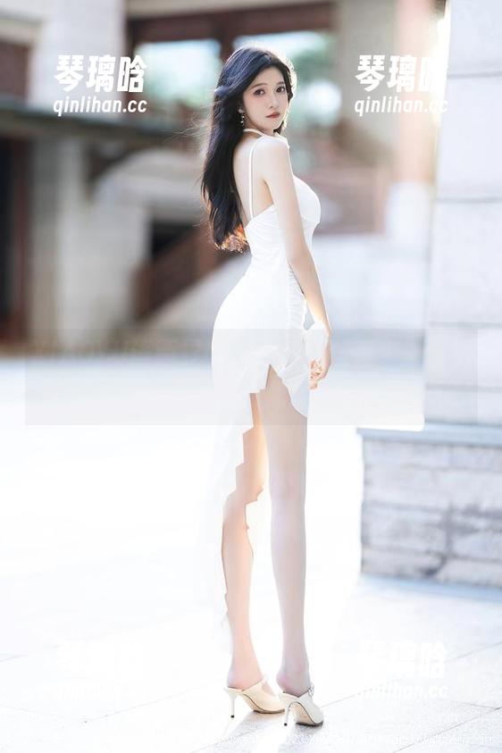 XIAOYU语画界 - 免费泳装写真大揭晓，徐莉芝的夏日狂想就此开始！