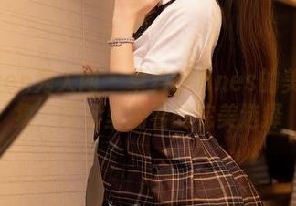 Xiuren秀人网 – 卓君Jeanes的美腿合集，网盘里躺着的完美选择