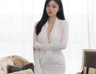 Xiuren秀人网 – 套图灵感，周慕汐fairy的校服好像在说，书本外还有有趣的冒险！