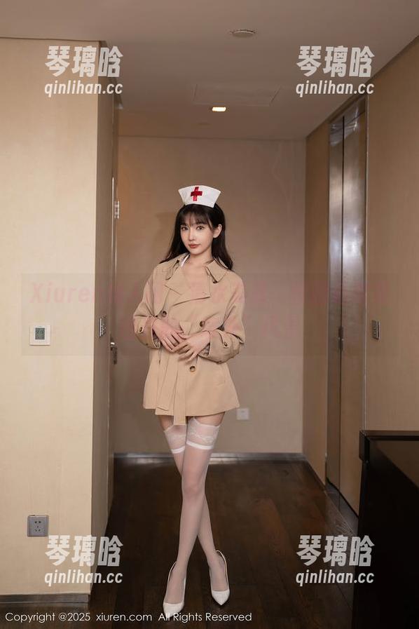 Xiuren秀人网 - 清水美嘉，校园私房美图里的“意外”风景