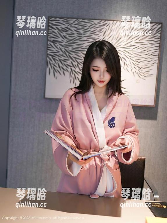 Xiuren秀人网 - 天哪，田兮白的肉丝美图，选的时候我竟然纠结成了选手！
