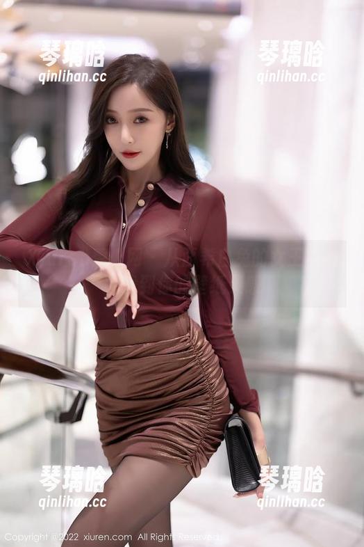 Xiuren秀人网 - 从西希白兔的女王写真中找到你的壁纸灵感