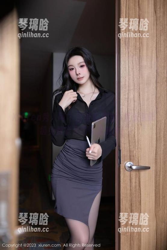 Xiuren秀人网 - 别坐着发愁，黄乐然超级免费裸足图包发放中！