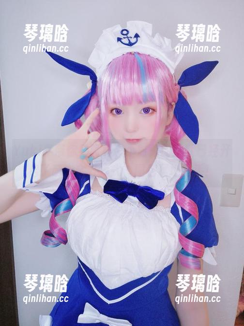 Yuki亭 Yuki亭带你看阿梓,小时候的她就已经开启了萌力全开模式,图包猛地一丢!