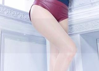 beautyleg – AVY学妹的照片让我怀疑，学校的延边也太好看了吧？
