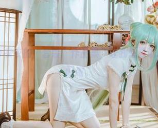 品鉴：coser衣衣的“套装”作品集，让我想要试试能否也如此闪耀。