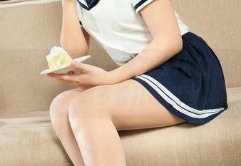 丽柜 – 兔子又来了，这次是JK的福利，让人不禁想多看几眼原图。