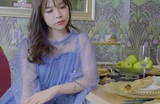 丽柜 – 小七全集展出：七夕初吻，别假装淡定，你的眼神早背叛了。