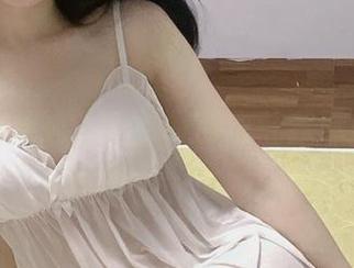 倦倦喵来啦，这鱼骨胸衣让我脑内空白