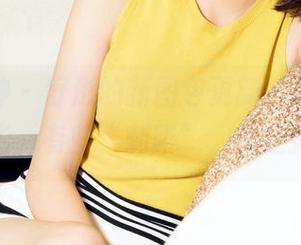 克拉女神 – 舒彤的新图包更新，夏日里的艳丽色彩，有些“刺眼”，但还挺好看？