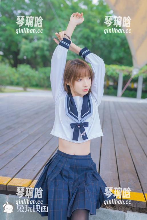 等着收拾的教室，兔玩映画写真合集：课后值日生的无奈