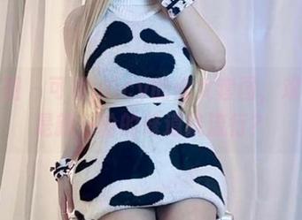 微密圈 - 可馨juicy的修女套图,难道这是新一轮的修道院流行?