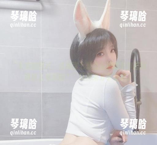 “毛衣的图片：名赖弥七是怎么把这个穿搭搞得这么有趣的？”让我来分享分享。