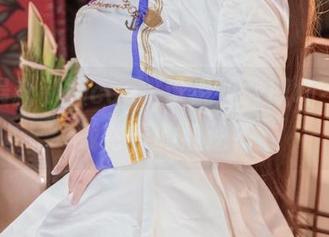 咔喵最新制服cos,谁说正经职场不能承载青春的叛逆?
