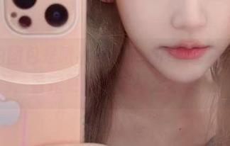 这次的图包是啾小妍Deer的‘宝藏秘籍’,看完更新就想每天欣赏!