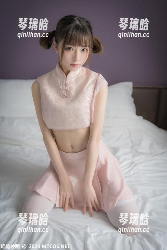 喵糖映画的制服少女作品，背景里的风景都想搭个话，能不能把我也加进去？