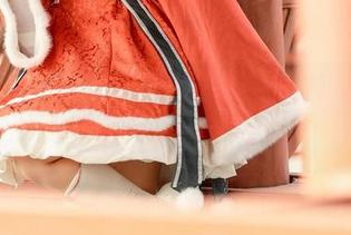 说是“妹妹”,其实失眠小宁的写真图包更像一场诱惑