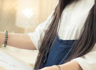 头条女神 - COCO的牛仔裤:这裤子让我感到#一路寻遍的幸福#的原图,果然好料!