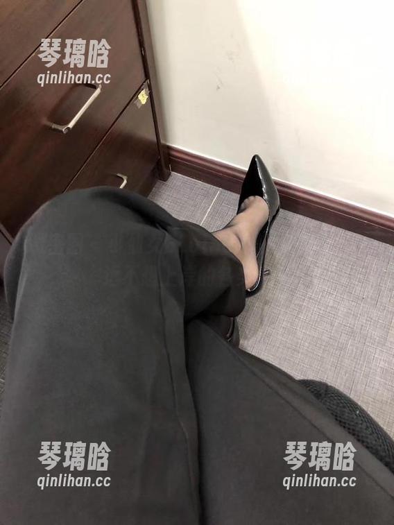 微密圈 - 小仙女ELaine的校园作品，永远不想上岸的各类回忆