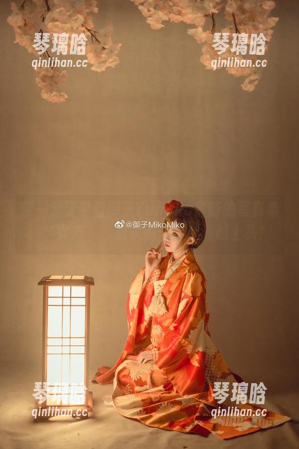 你一定要看看御子Yumiko最新的写真集：‘女友’，跪求别让我越看越上头！