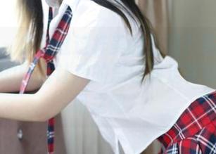 推女神 – 你见过这样美的脚吗？陈嘉嘉Tiffany的图包让我的思绪游走在每一个足趾之间。