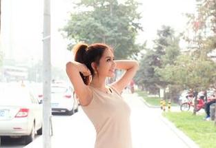 推女郎 – 全套Lina的裤里丝：到底是裤子还是丝绸？！