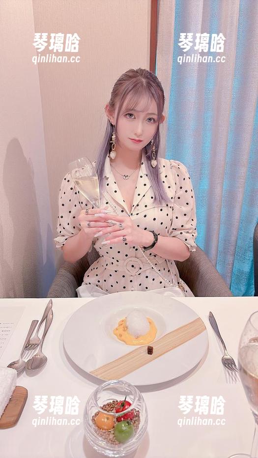 月城委员会的高清图集，竟然藏着奇奇怪怪的小秘密？