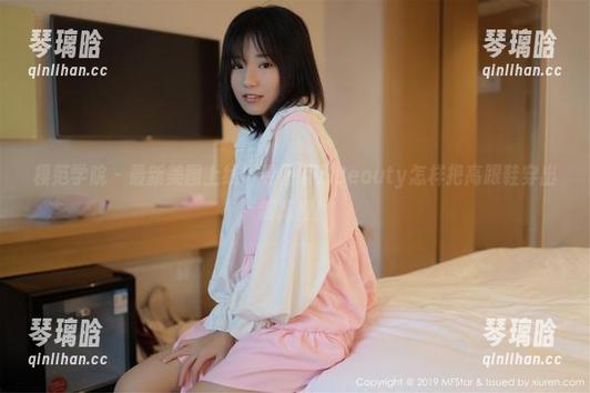 模范学院 - 最新美图上线！看唐琪儿Beauty怎样把高跟鞋穿出新高度！