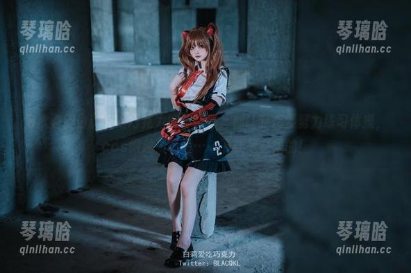 每次看到白莉爱吃巧克力的体操服，都让我想要努力练习体操，cos得越发有趣……下载是必须的！