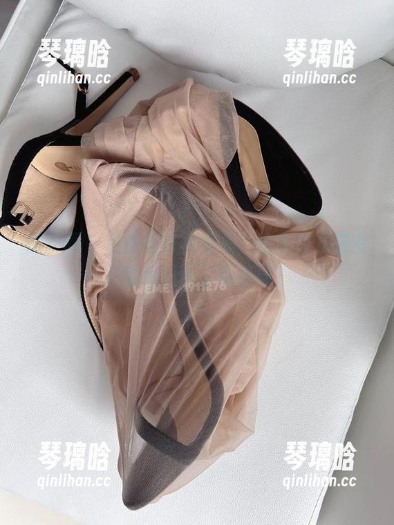 微密圈 - 私房连衣裙图集，这次白龙猫女又给我们带了新花样？