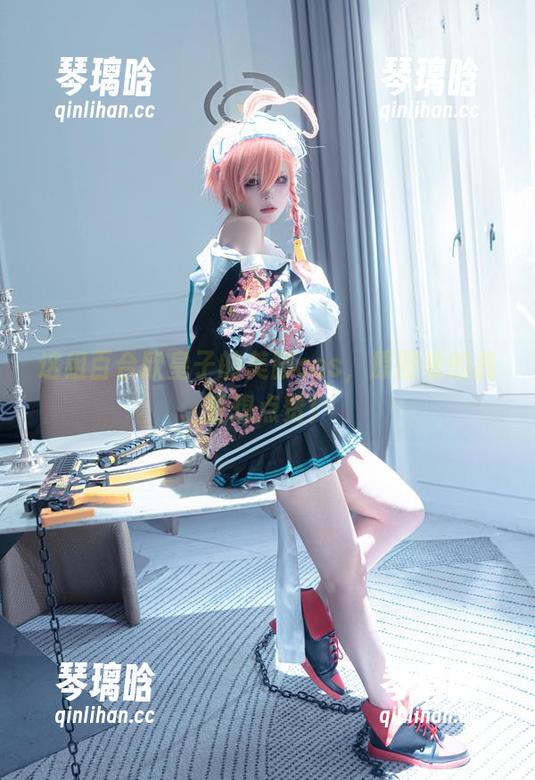 百合欧皇子 这组百合欧皇子的美脚cos,原图看的我直想点赞!
