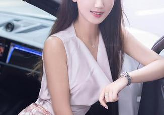 秀人网 – 伊雪儿的图包——和圣光说拜拜，拥抱油亮！