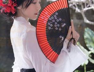 秀人网 - 心静如水的冷月yuer,无圣光的美腿套图——理智和感官的博弈。
