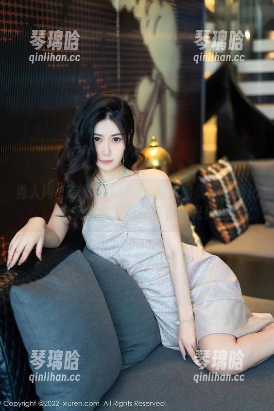秀人网 - 奈汐酱nice的私拍图集：看她化身兔女郎，耳朵都在闪光！