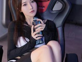 秀人网 – 精选小逗逗的图包，油亮得像是刚刚从洗沙机里出来的